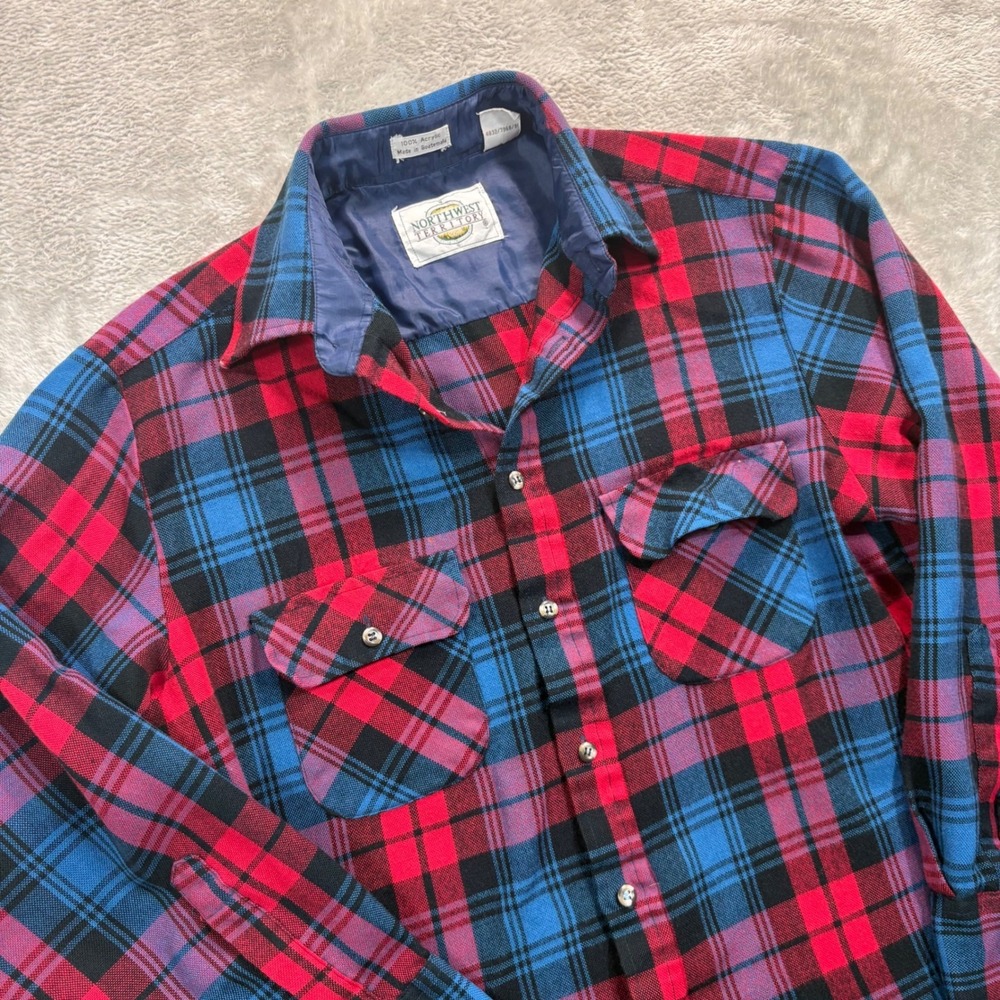 Northwest Territory Flannel Shirt Mens Medium Red Blue Plaid Long Sleeve Button‎